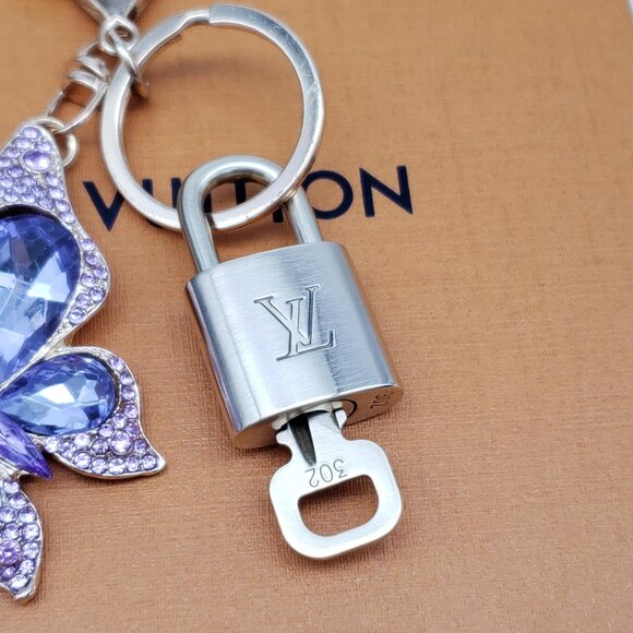 Authentic Louis Vuitton Gold Lock & Box w/ Unbranded Butterfly Bagcharm - Picture 5 of 6